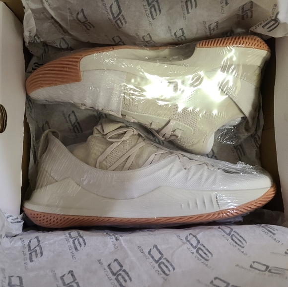 Stephen Curry Under Armour Curry 5 Size 13 - Picture 5 of 9